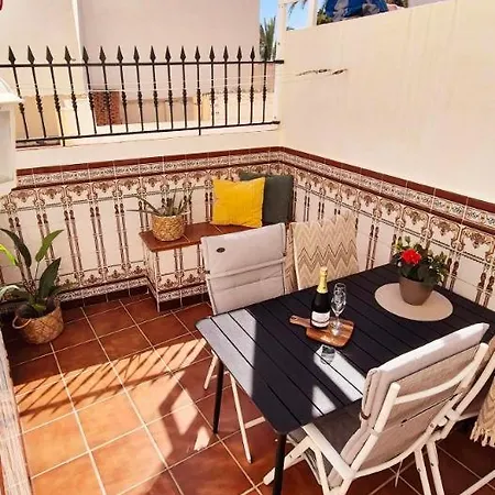 Trevlig 4 Baedds Laegenhet I Nerja! شقة *