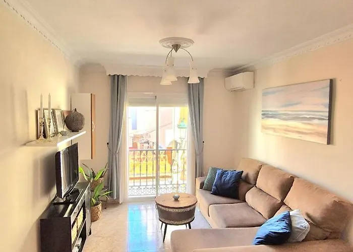 شقة Trevlig 4 Baedds Laegenhet I Nerja!